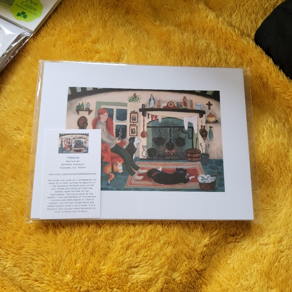 Irish Gift Pack - linens, wood bud vase, Irish cottage print - Picture 3 of 5